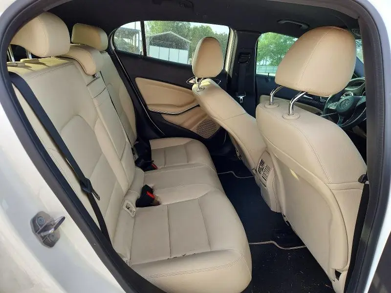 2020 MERCEDES-BENZ GLA 250  