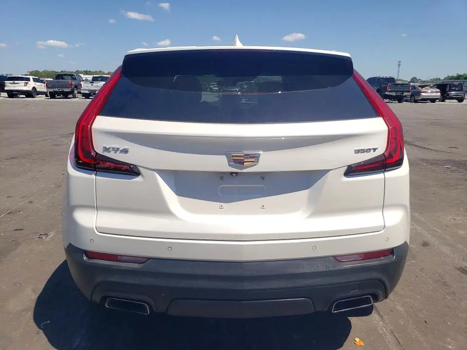 2020 CADILLAC XT4 LUXURY  