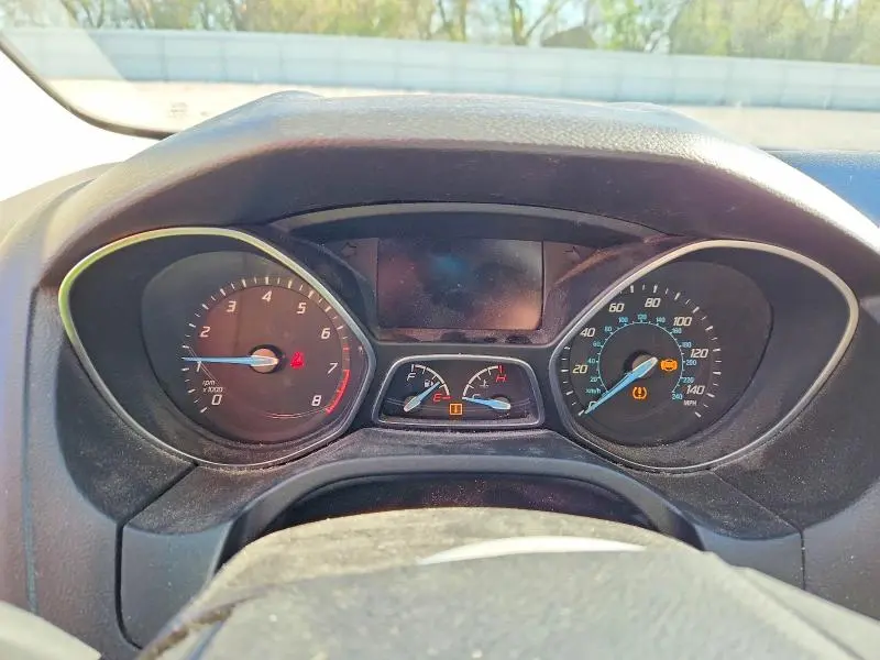 2014 FORD FOCUS SE  