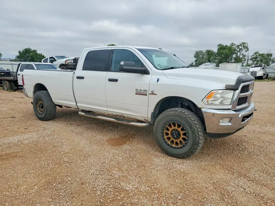 2013 RAM 3500 SLT  