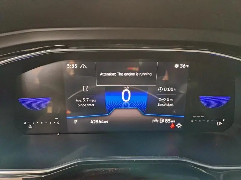 2023 VOLKSWAGEN JETTA SPORT  