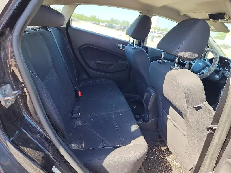 2015 FORD FIESTA SE  