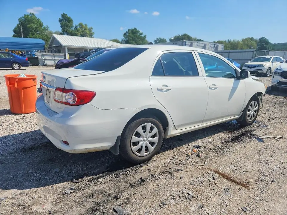 2013 TOYOTA COROLLA L  