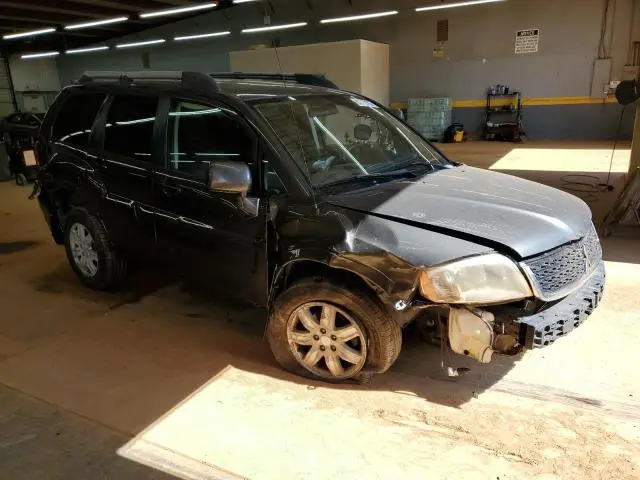 2011 MITSUBISHI ENDEAVOR LS