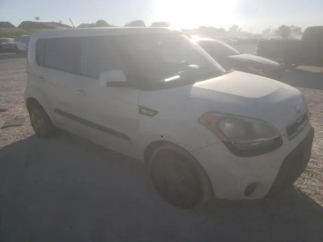 2013 KIA SOUL   