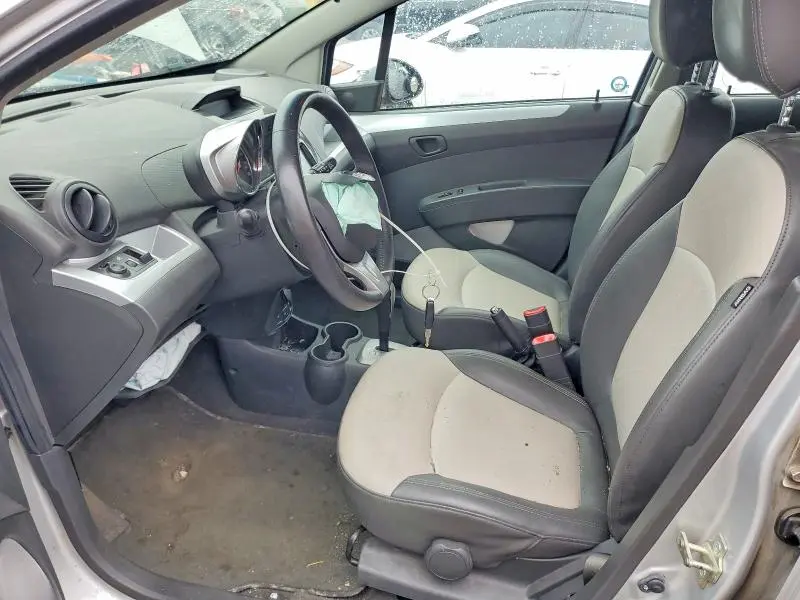2013 CHEVROLET SPARK 2LT  