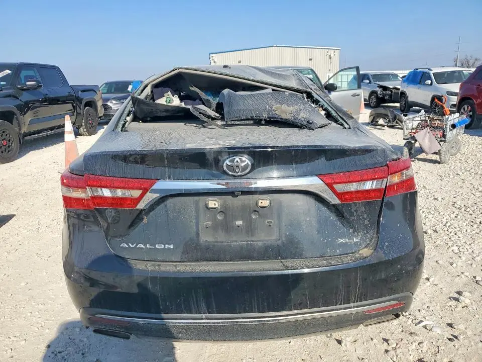 2017 TOYOTA AVALON XLE  