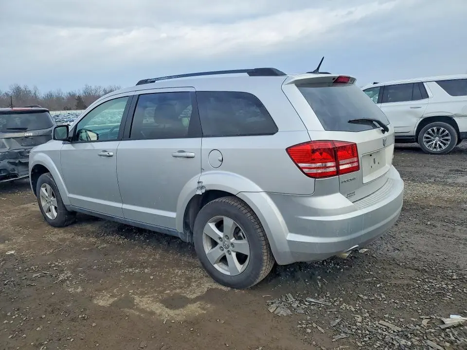 2010 DODGE JOURNEY SXT  