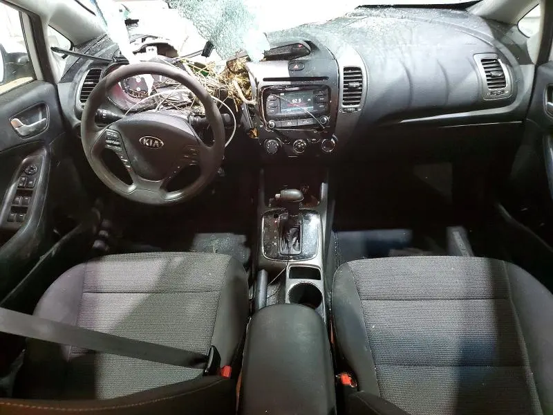 2018 KIA FORTE LX  