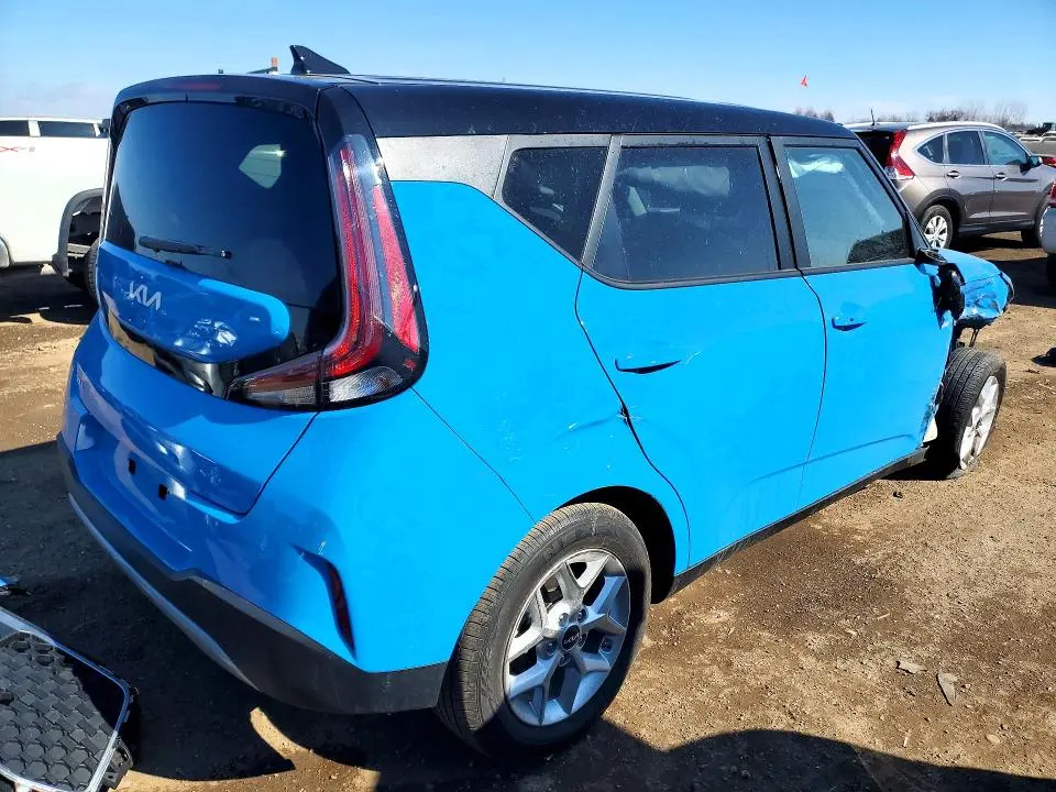 2025 KIA SOUL S  