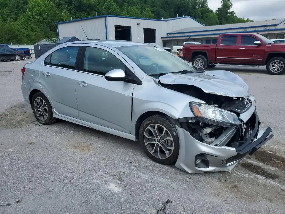 2018 CHEVROLET SONIC LT  