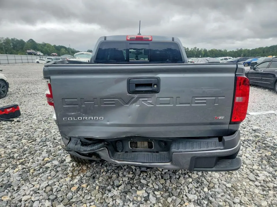 2022 CHEVROLET COLORADO LT  