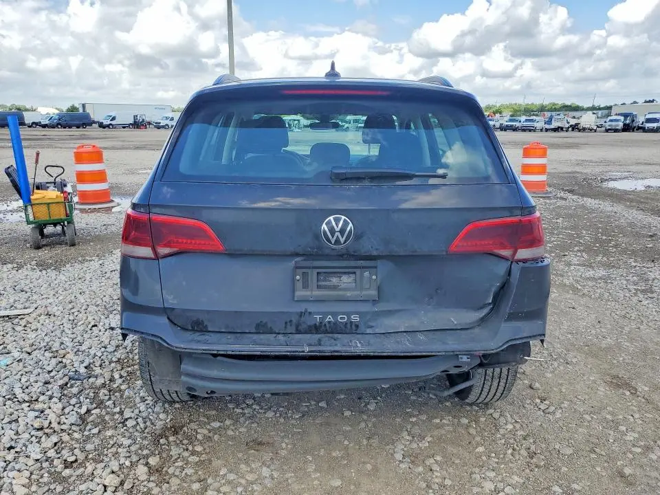 2024 VOLKSWAGEN TAOS S  