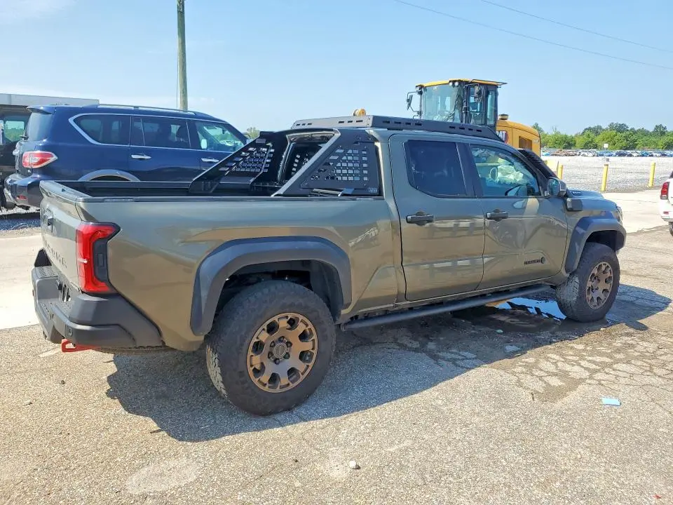 2025 TOYOTA TACOMA TRAILHUNTER HV  