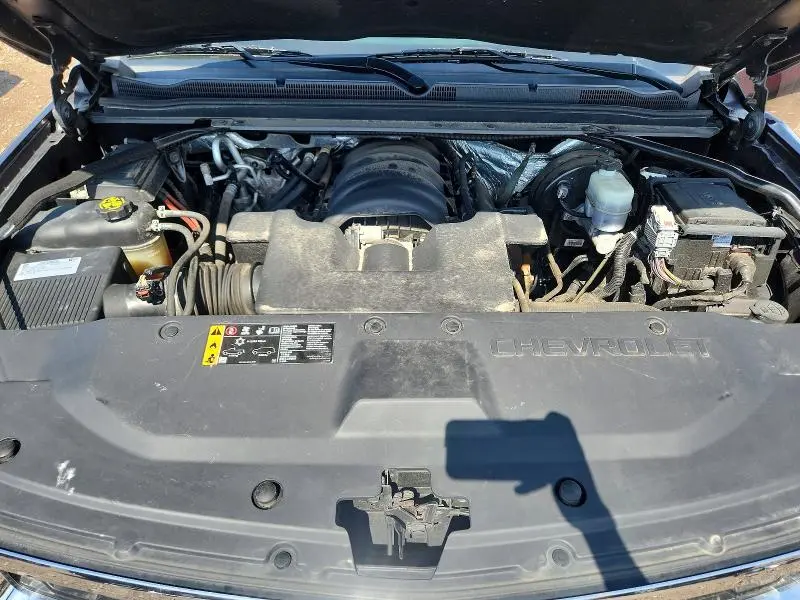 2017 CHEVROLET SUBURBAN K1500 LS  