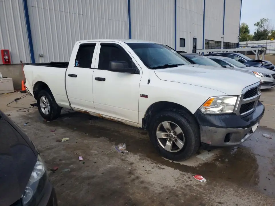 2015 RAM 1500 ST  