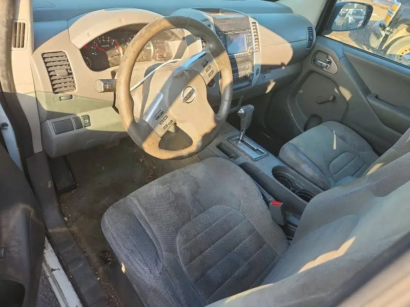 2017 NISSAN FRONTIER S  