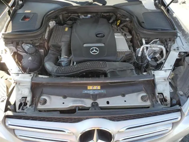 2016 MERCEDES-BENZ GLC 300  