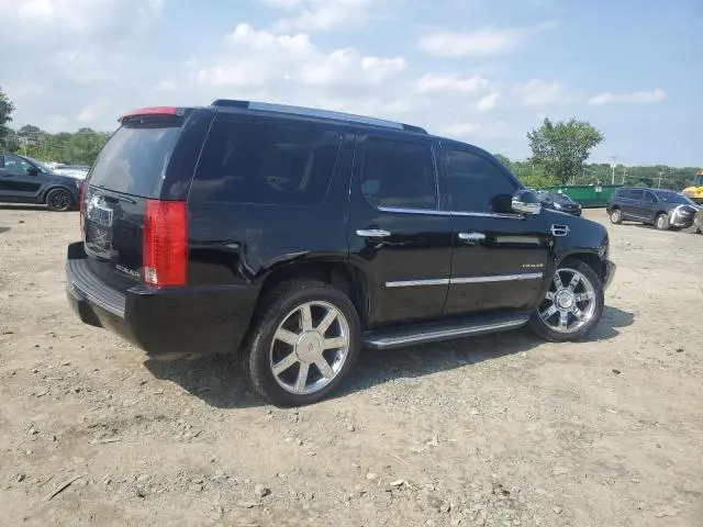 2014 CADILLAC ESCALADE LUXURY  
