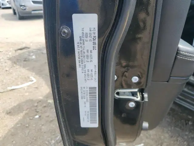2018 CHRYSLER 300 S