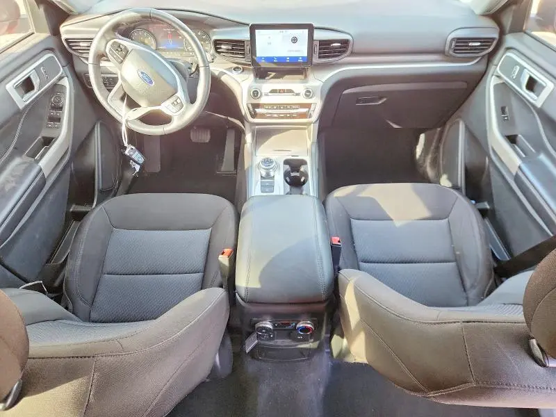 2022 FORD EXPLORER XLT  