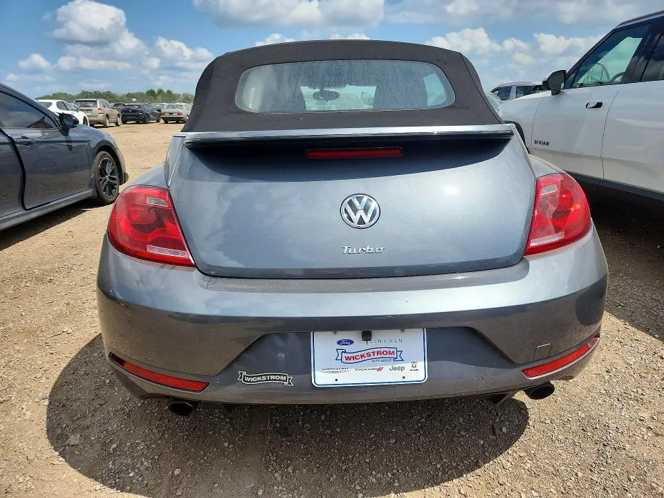 2015 VOLKSWAGEN BEETLE R-LINE  