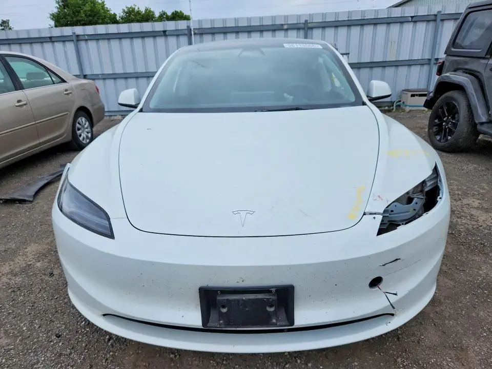 2025 TESLA MODEL 3   