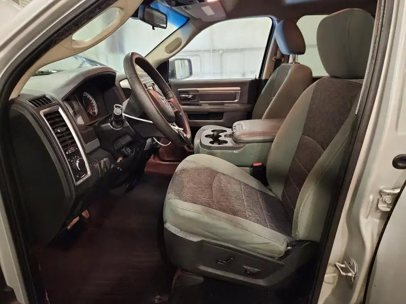 2015 RAM 1500 SLT  