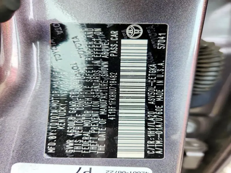 2017 TOYOTA CAMRY XLE  