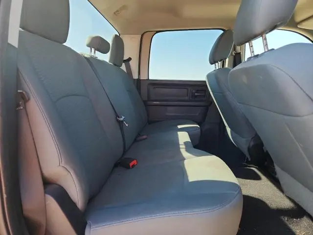 2016 RAM 1500 ST