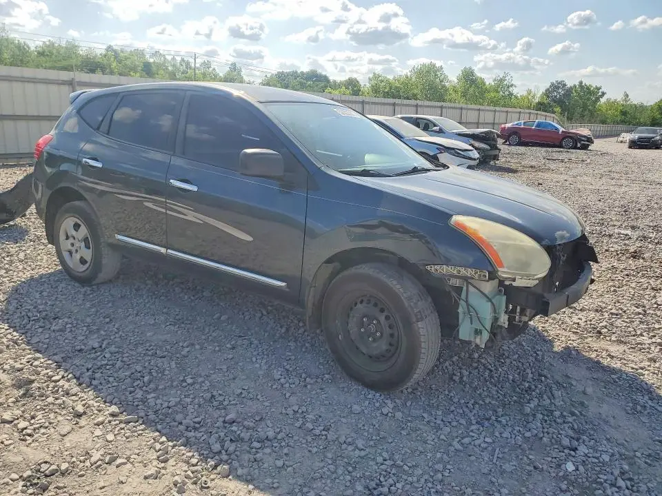 2013 NISSAN ROGUE S  