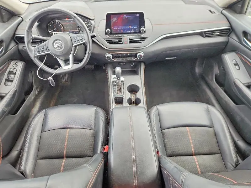2022 NISSAN ALTIMA SR  