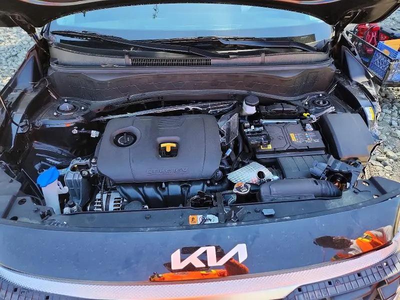 2025 KIA SELTOS LX  