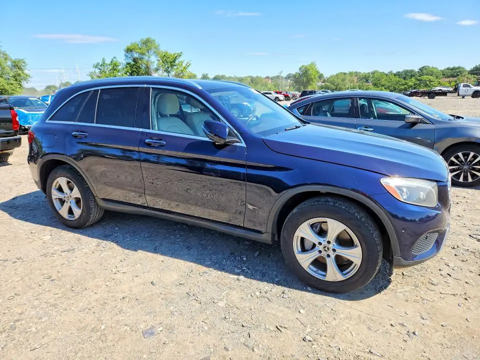 2017 MERCEDES-BENZ GLC 300 4MATIC  