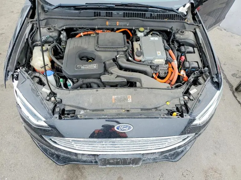 2017 FORD FUSION SE PHEV  