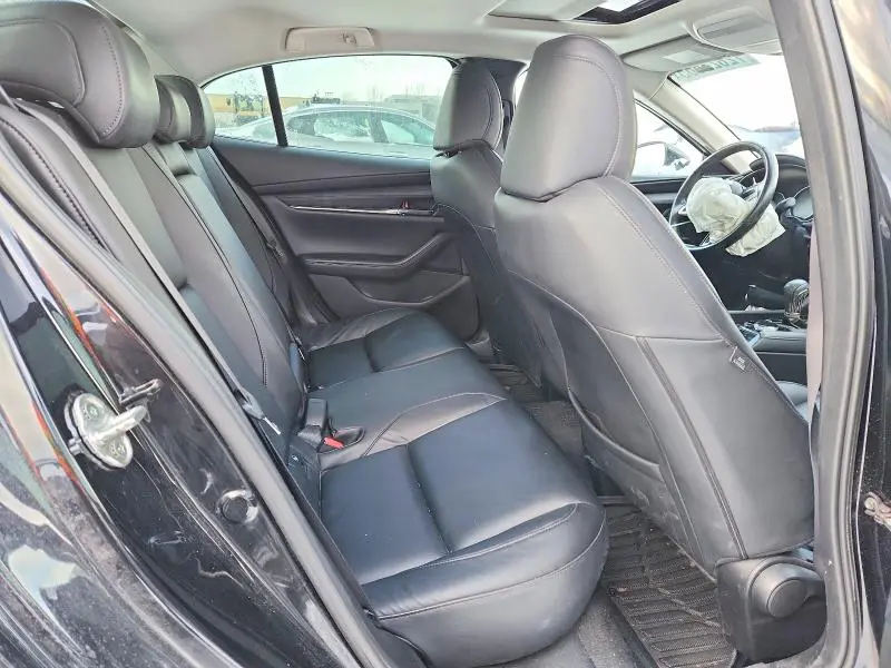 2021 MAZDA 3 PREFERRED  