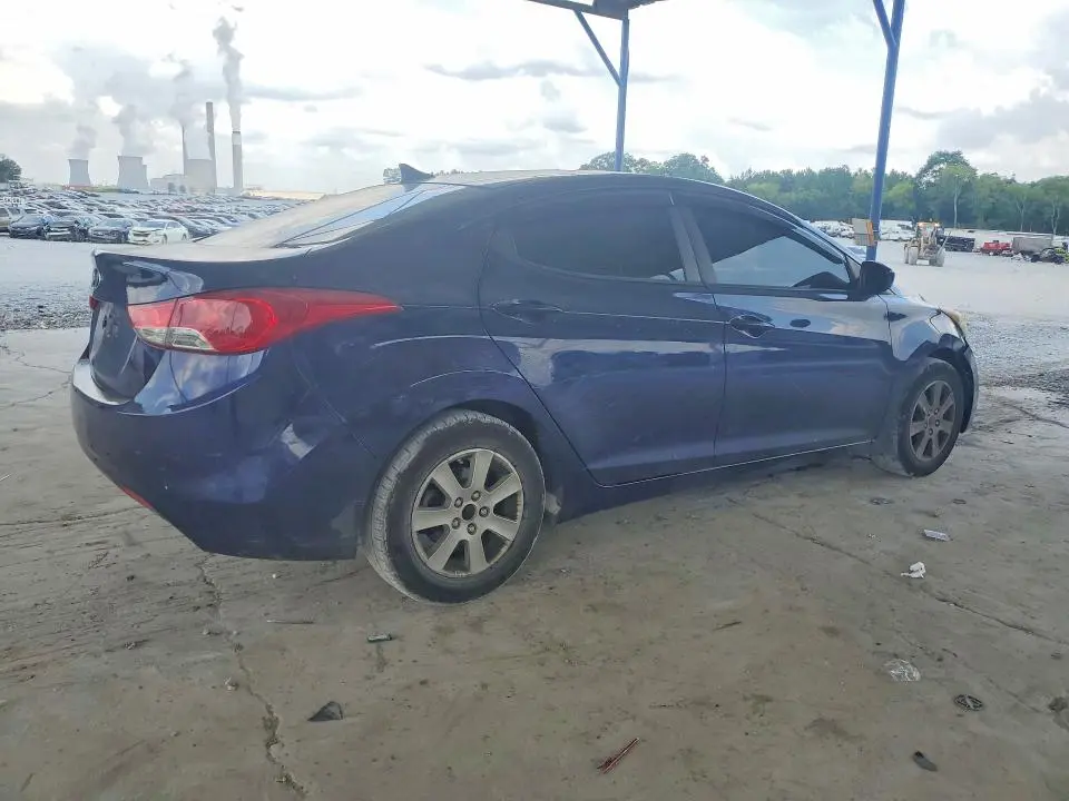 2011 HYUNDAI ELANTRA GLS  