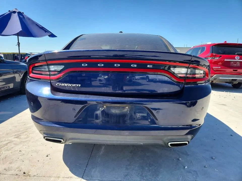 2015 DODGE CHARGER SE  