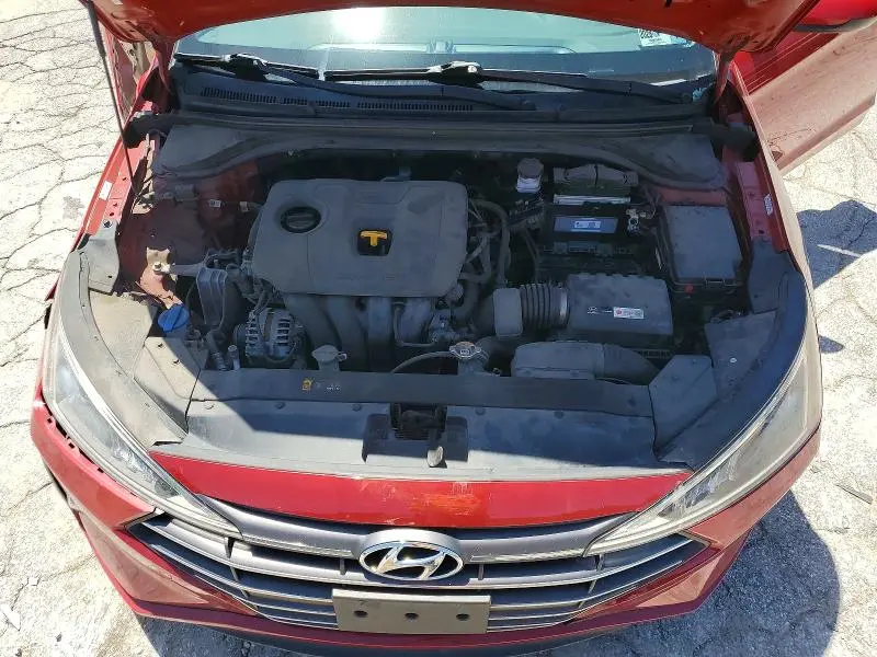 2019 HYUNDAI ELANTRA SE  