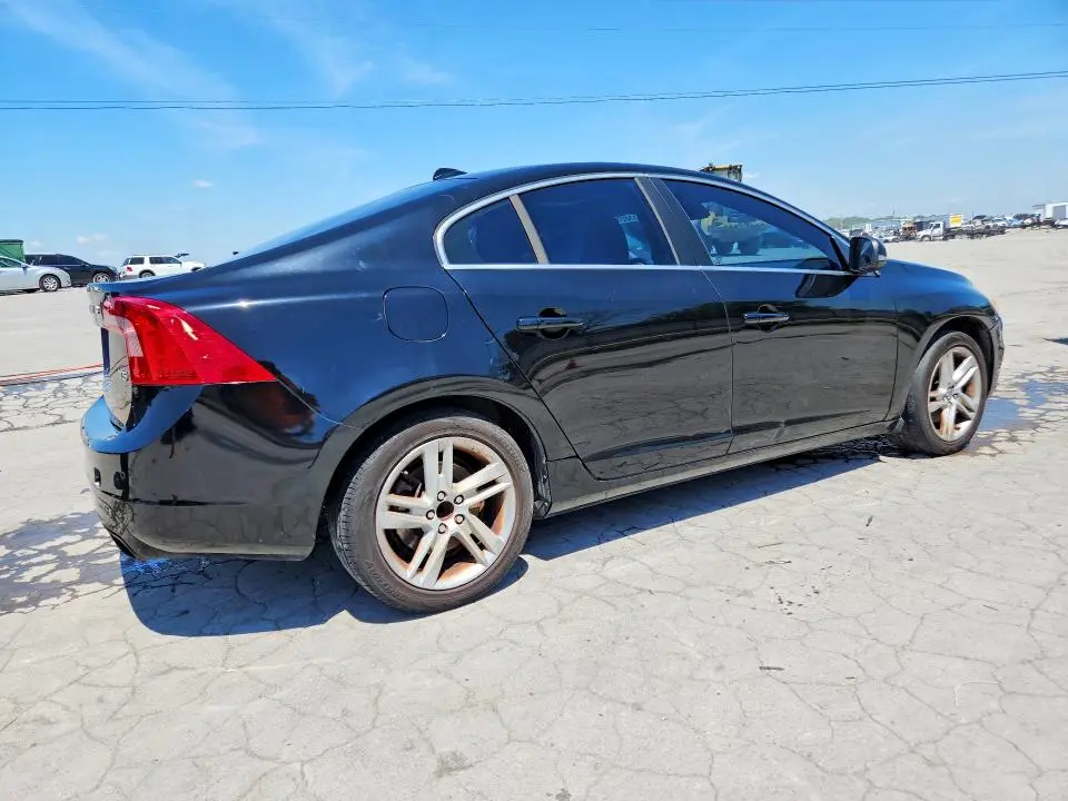 2015 VOLVO S60 PREMIER  