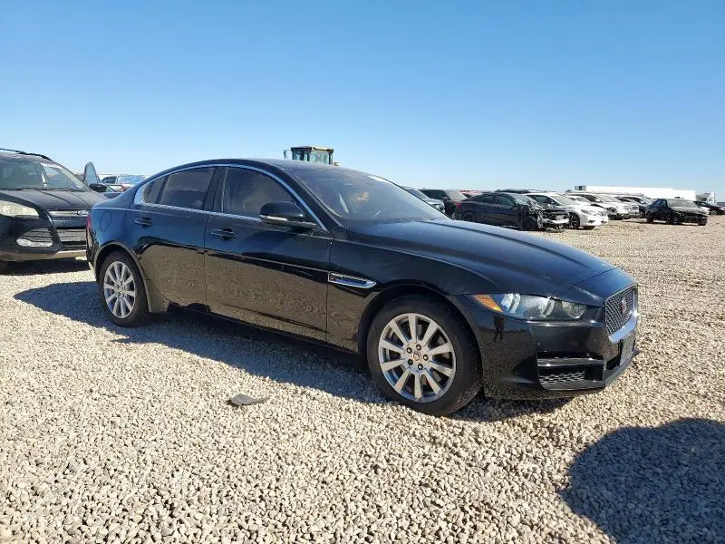 2019 JAGUAR XE   