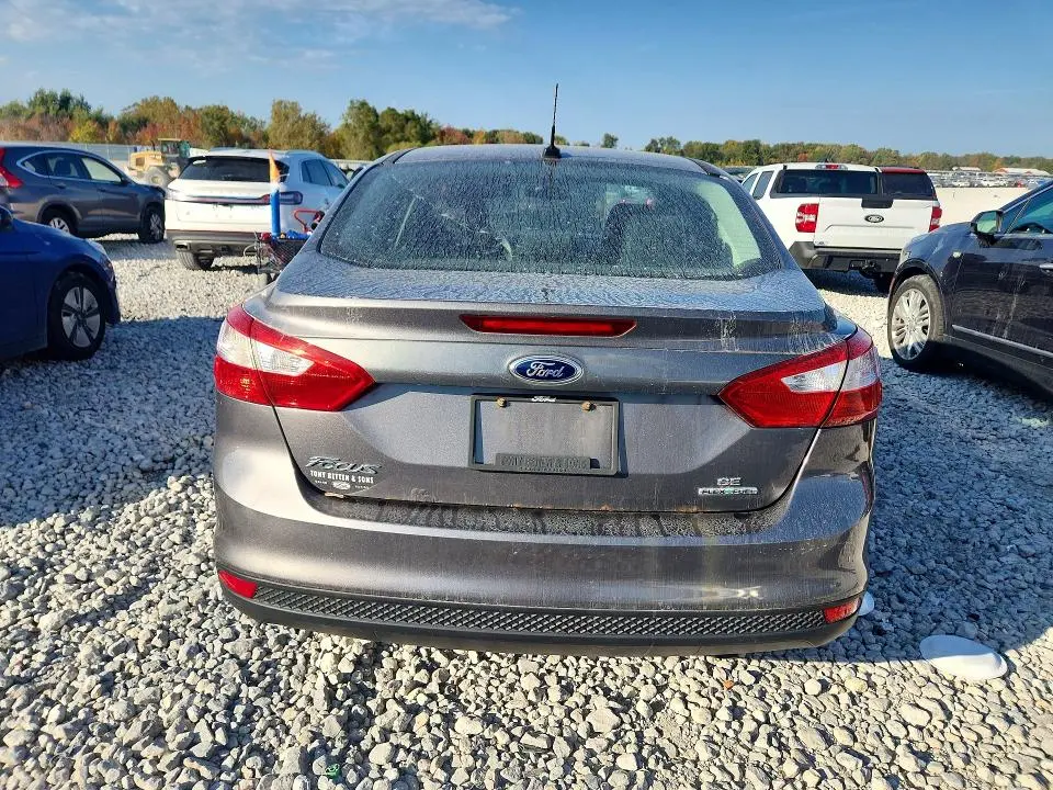 2012 FORD FOCUS SE  