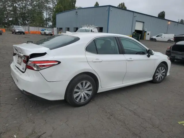 2019 TOYOTA CAMRY LE  
