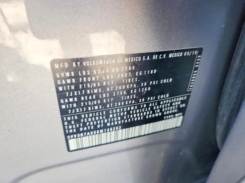 2019 VOLKSWAGEN TIGUAN SE  