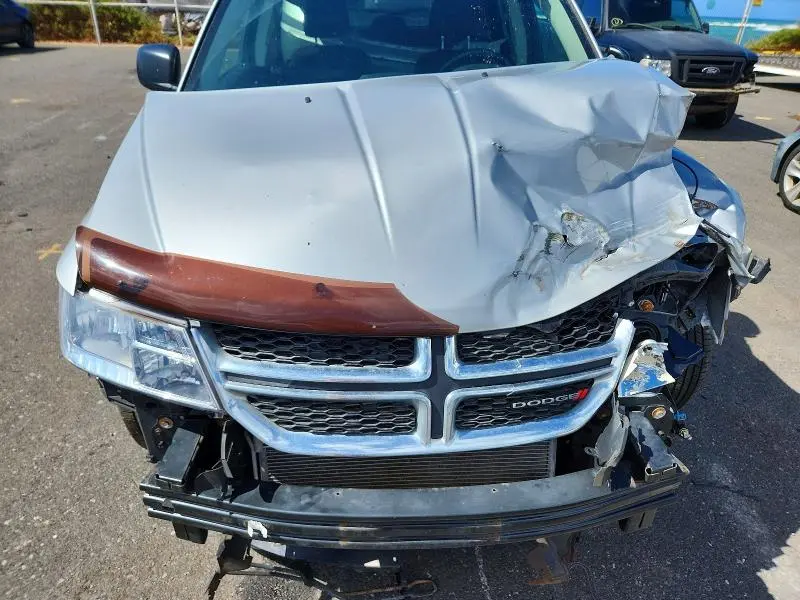 2014 DODGE JOURNEY SE  