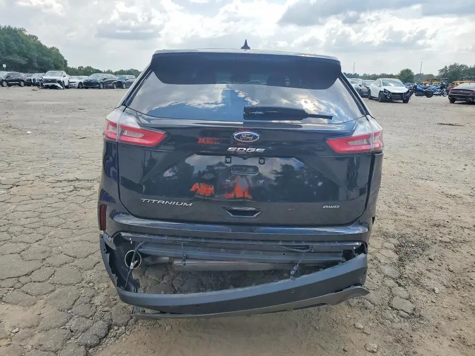 2022 FORD EDGE TITANIUM  