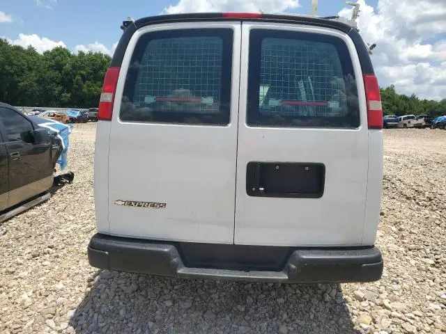 2018 CHEVROLET EXPRESS G2500   