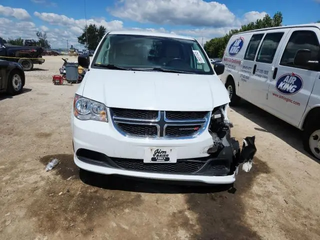 2016 DODGE GRAND CARAVAN SE  
