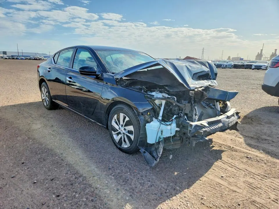 2022 NISSAN ALTIMA S  
