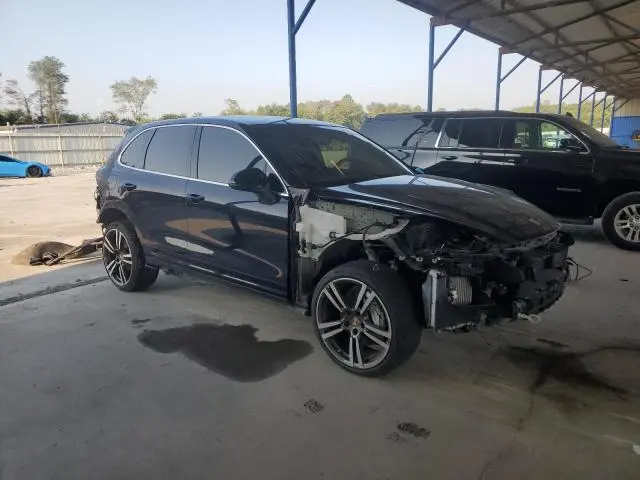 2016 PORSCHE CAYENNE S  